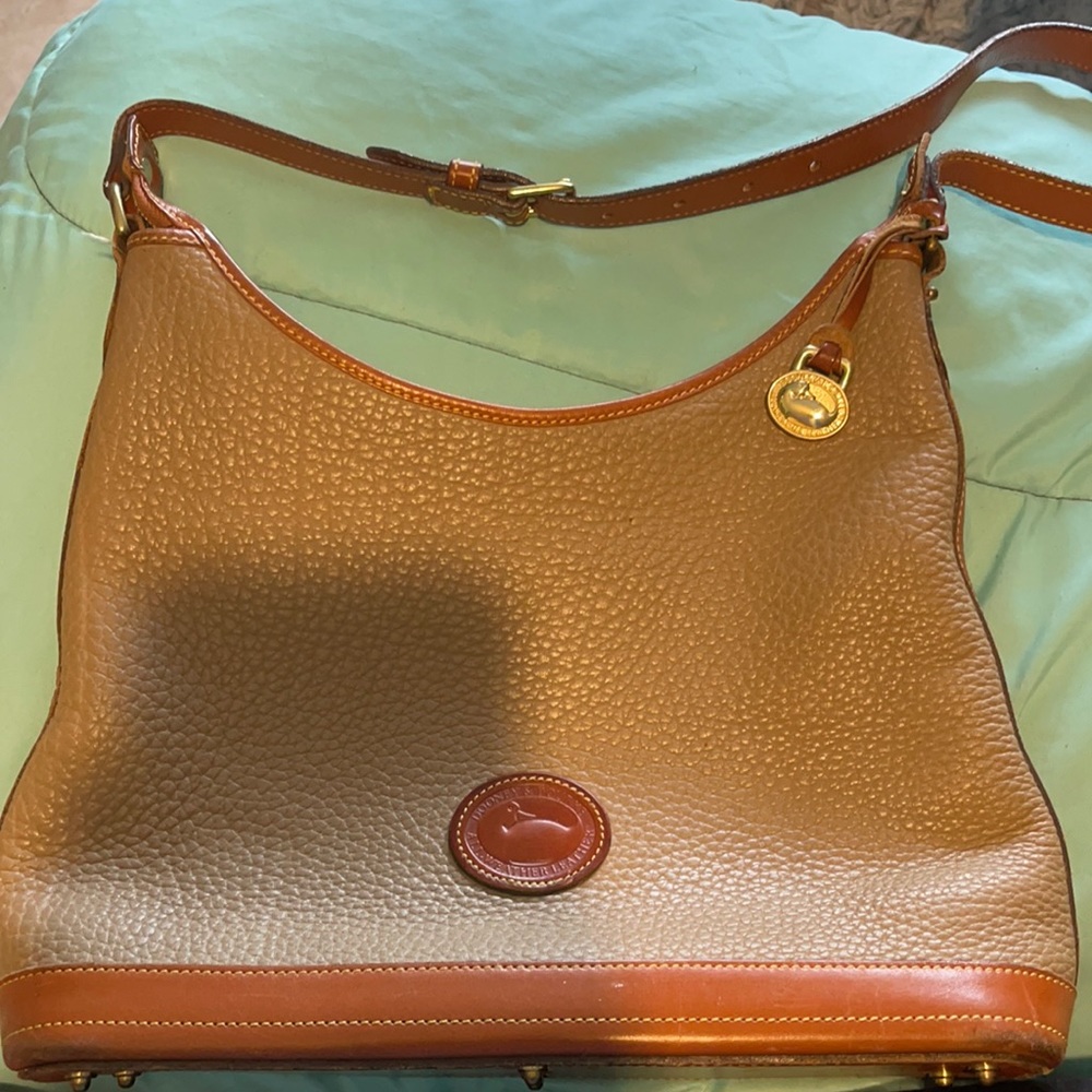Dooney & Bourke bag